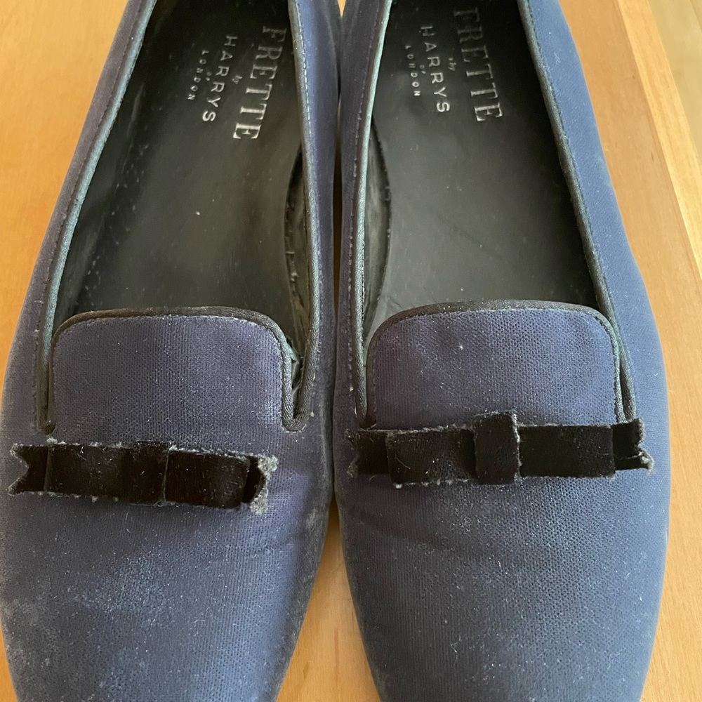 Beautiful Frette velvet flats. Excellent condition. Original box.